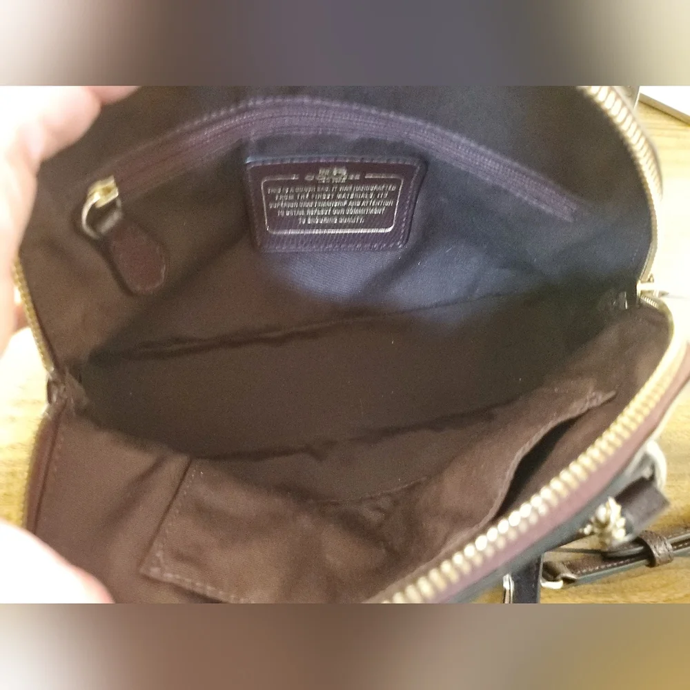 COACH MINI CORA SATCHEL IN PERFECT LIKE NEW CONDITION! - Picture 7 of 8